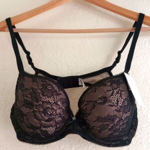 Wacoal black lace bra​